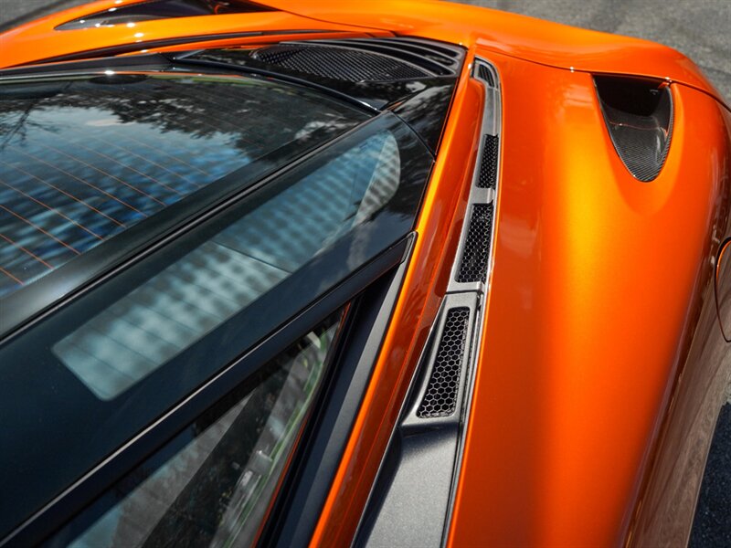 2018 McLaren 720S Luxury - Photo 58 - Bonita Springs, FL 34134