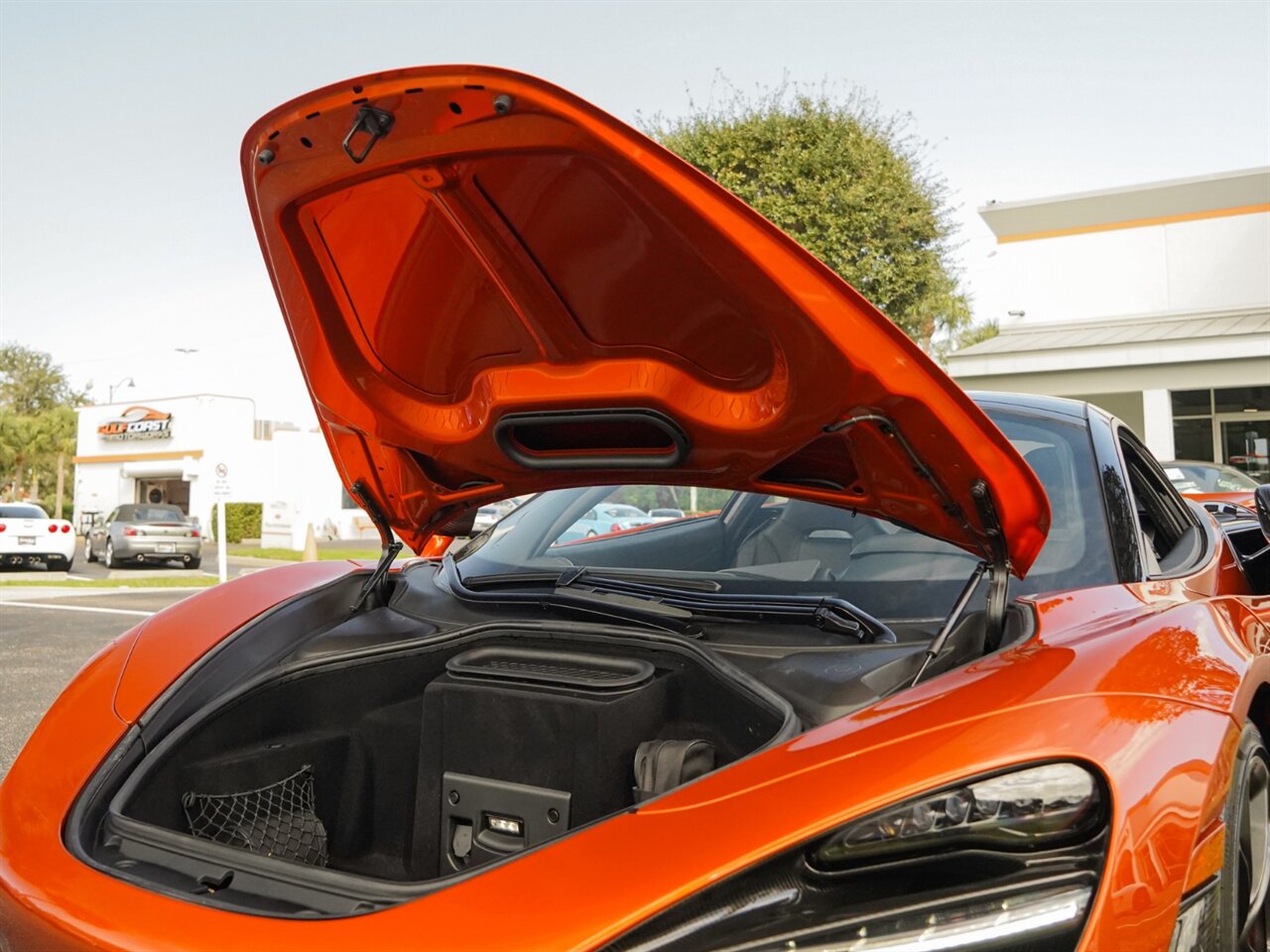 2018 McLaren 720S Luxury   - Photo 36 - Bonita Springs, FL 34134