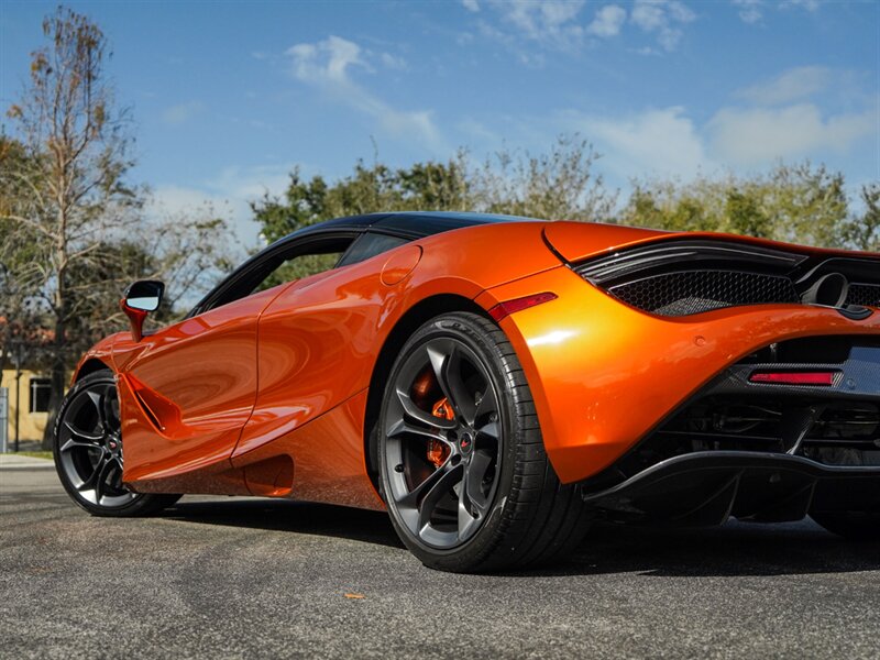 2018 McLaren 720S Luxury - Photo 46 - Bonita Springs, FL 34134