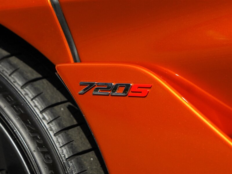 2018 McLaren 720S Luxury - Photo 39 - Bonita Springs, FL 34134