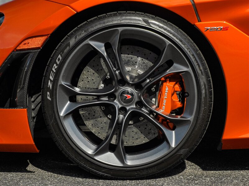 2018 McLaren 720S Luxury - Photo 40 - Bonita Springs, FL 34134