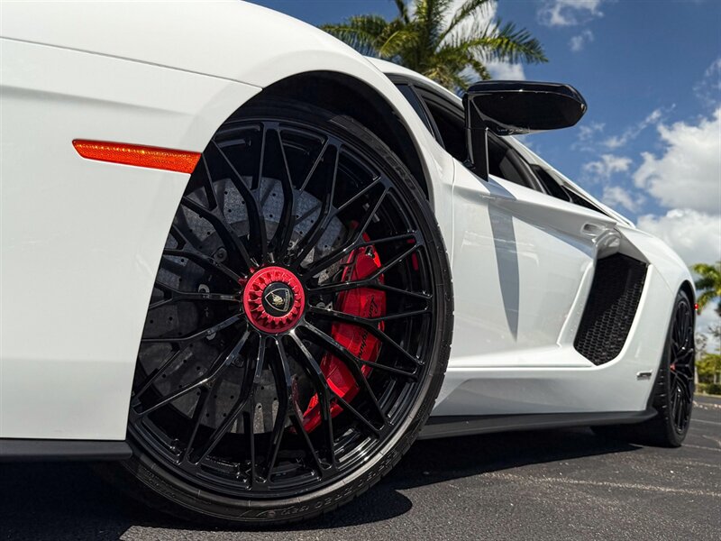 2017 Lamborghini Aventador LP 740-4 S   - Photo 13 - Bonita Springs, FL 34134