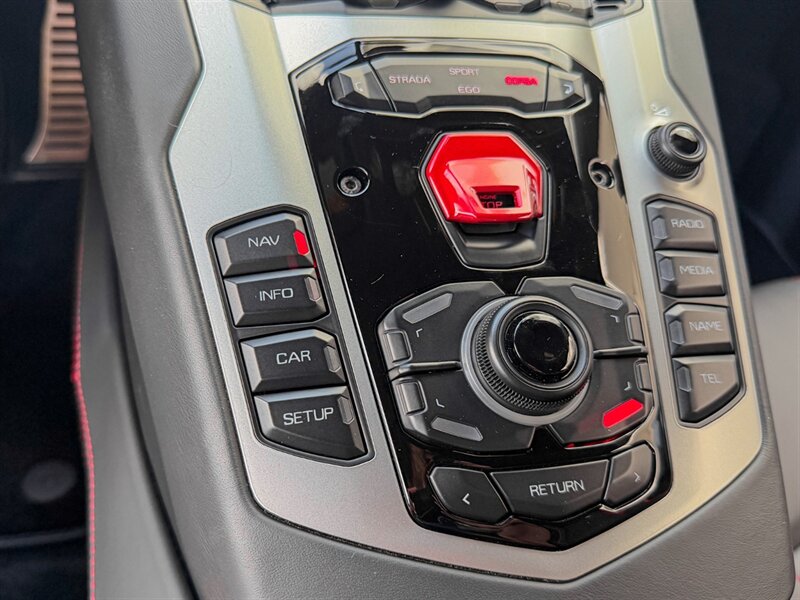 2017 Lamborghini Aventador LP 740-4 S   - Photo 21 - Bonita Springs, FL 34134