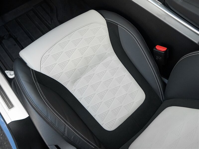 2022 Land Rover Range Rover Sport SVR Ultimate Edition - Photo 25 - Bonita Springs, FL 34134