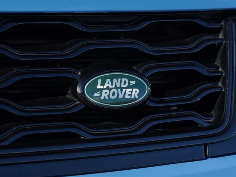 2022 Land Rover Range Rover Sport SVR Ultimate Edition - Photo 8 - Bonita Springs, FL 34134