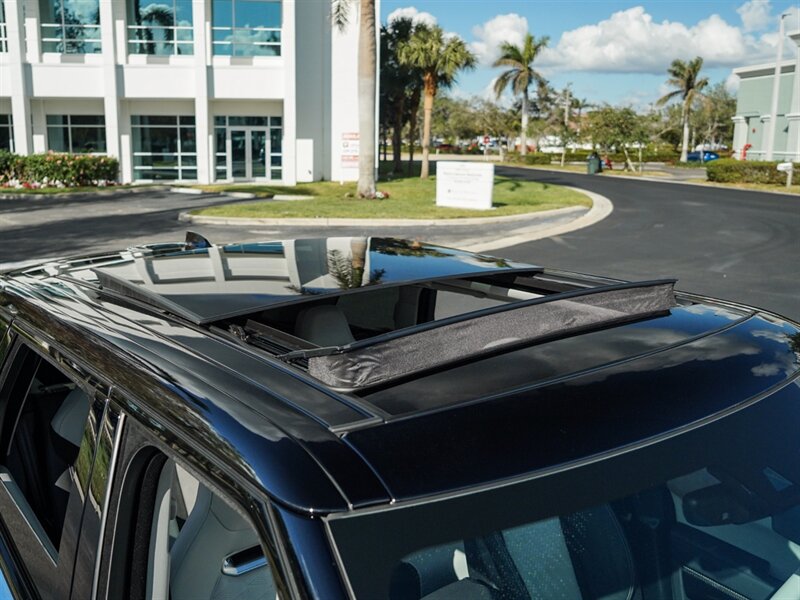 2022 Land Rover Range Rover Sport SVR Ultimate Edition - Photo 81 - Bonita Springs, FL 34134