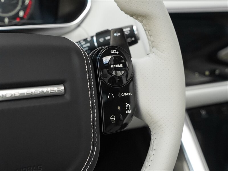 2022 Land Rover Range Rover Sport SVR Ultimate Edition - Photo 39 - Bonita Springs, FL 34134