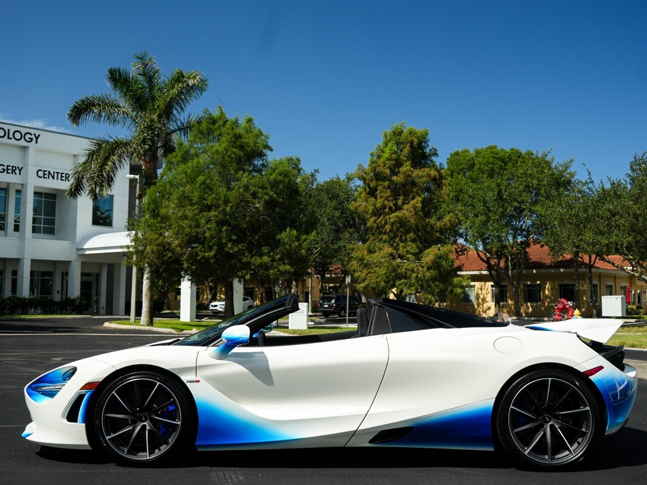 2021 McLaren 720S Spider Performance - Photo 41 - Bonita Springs, FL 34134