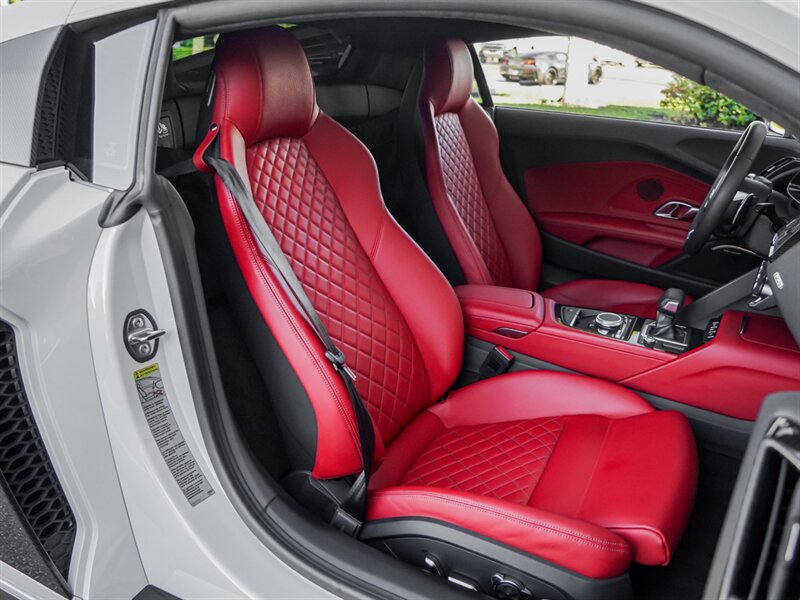 2020 Audi R8 5.2 quattro V10 perf   - Photo 33 - Bonita Springs, FL 34134