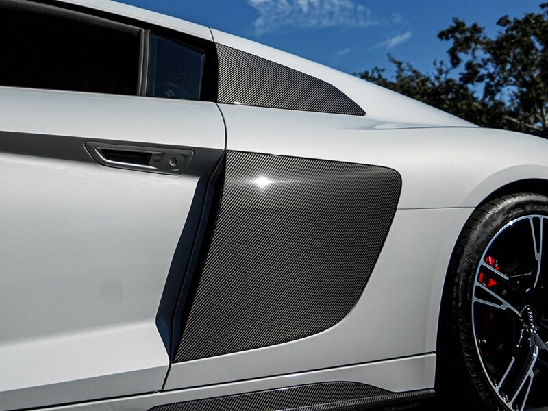2020 Audi R8 5.2 quattro V10 perf   - Photo 51 - Bonita Springs, FL 34134