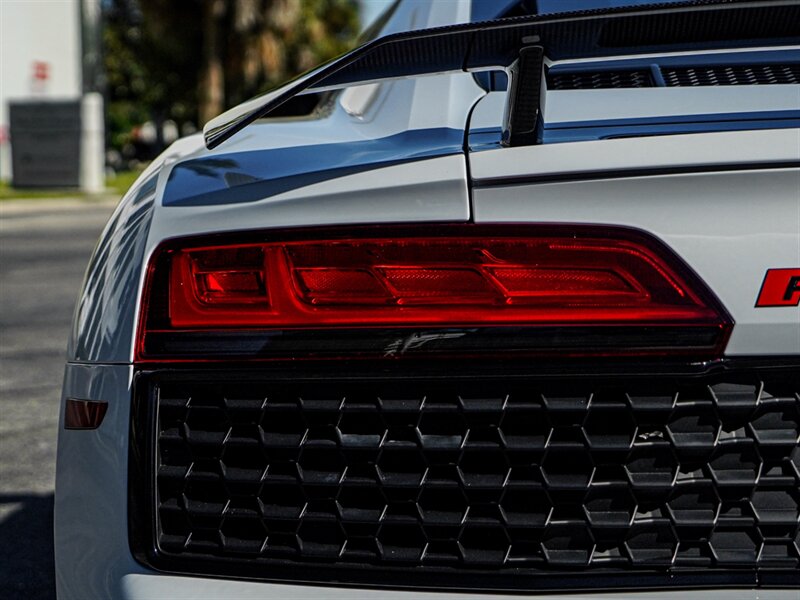 2020 Audi R8 5.2 quattro V10 perf   - Photo 59 - Bonita Springs, FL 34134