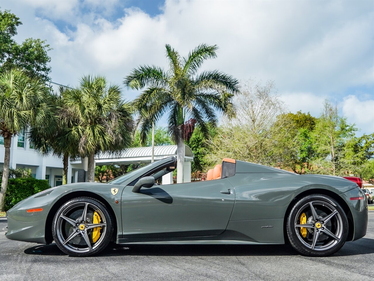 2014 Ferrari 458 Spider   - Photo 28 - Bonita Springs, FL 34134