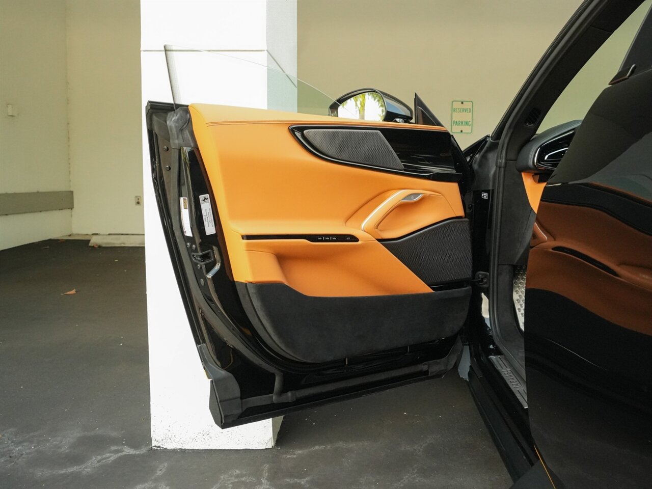 2024 Ferrari Purosangue   - Photo 27 - Bonita Springs, FL 34134