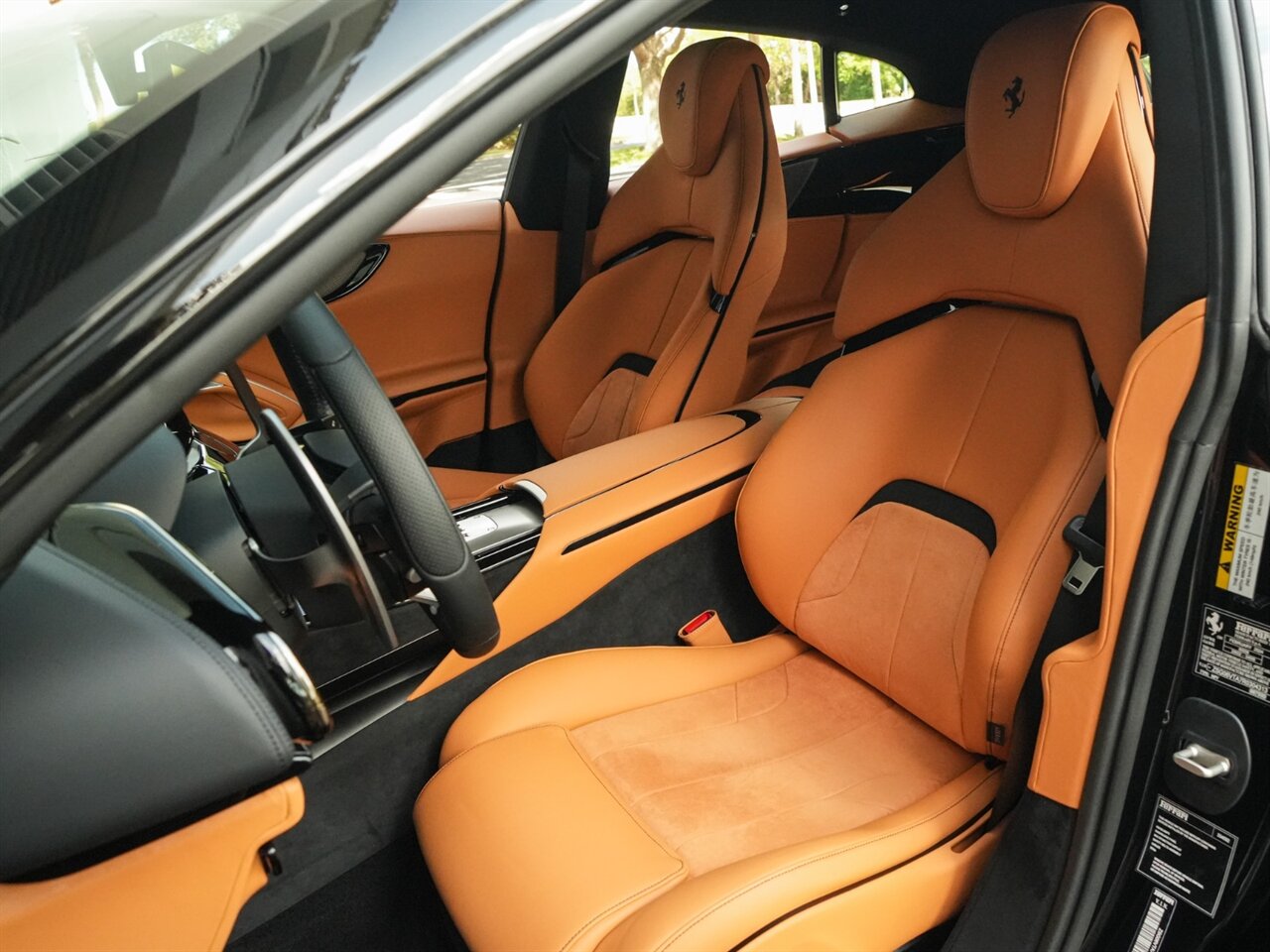 2024 Ferrari Purosangue   - Photo 22 - Bonita Springs, FL 34134