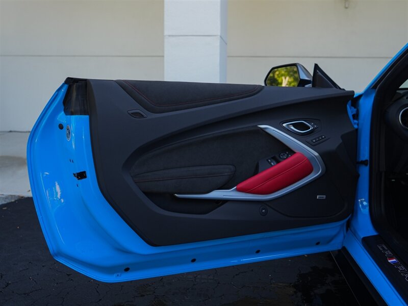 2023 Chevrolet Camaro ZL1   - Photo 22 - Bonita Springs, FL 34134