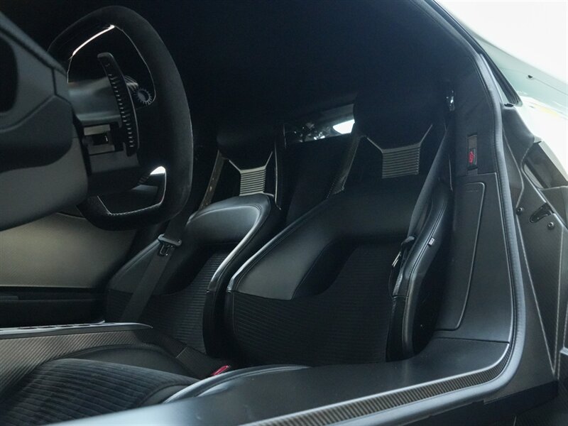 2017 Ford GT - Photo 21 - Bonita Springs, FL 34134