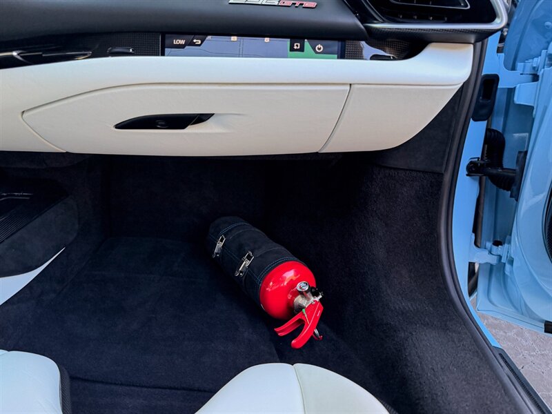2024 Ferrari 296 GTB - Photo 33 - Bonita Springs, FL 34134
