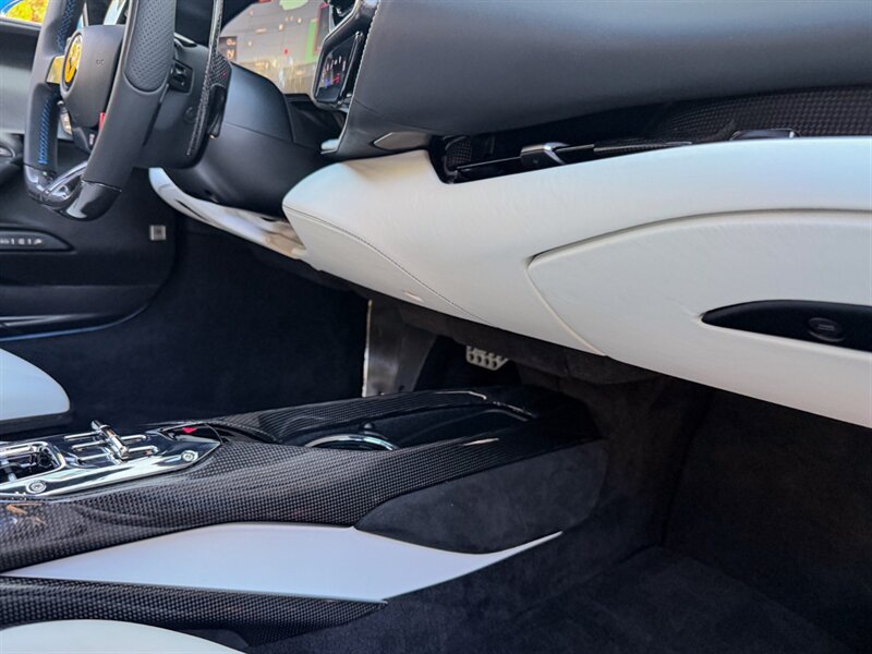 2024 Ferrari 296 GTB - Photo 34 - Bonita Springs, FL 34134