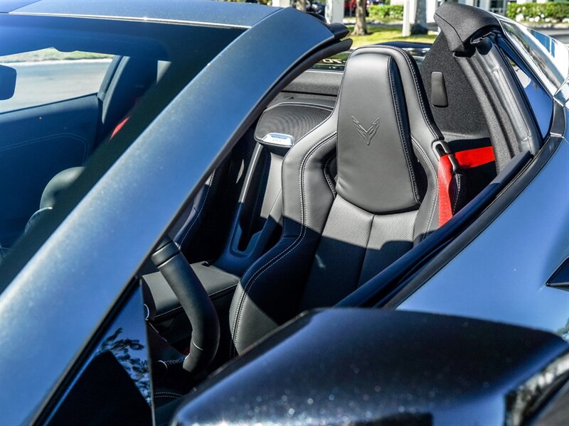 2023 Chevrolet Corvette Stingray - Photo 8 - Bonita Springs, FL 34134