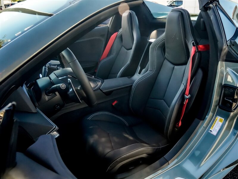 2023 Chevrolet Corvette Stingray - Photo 18 - Bonita Springs, FL 34134