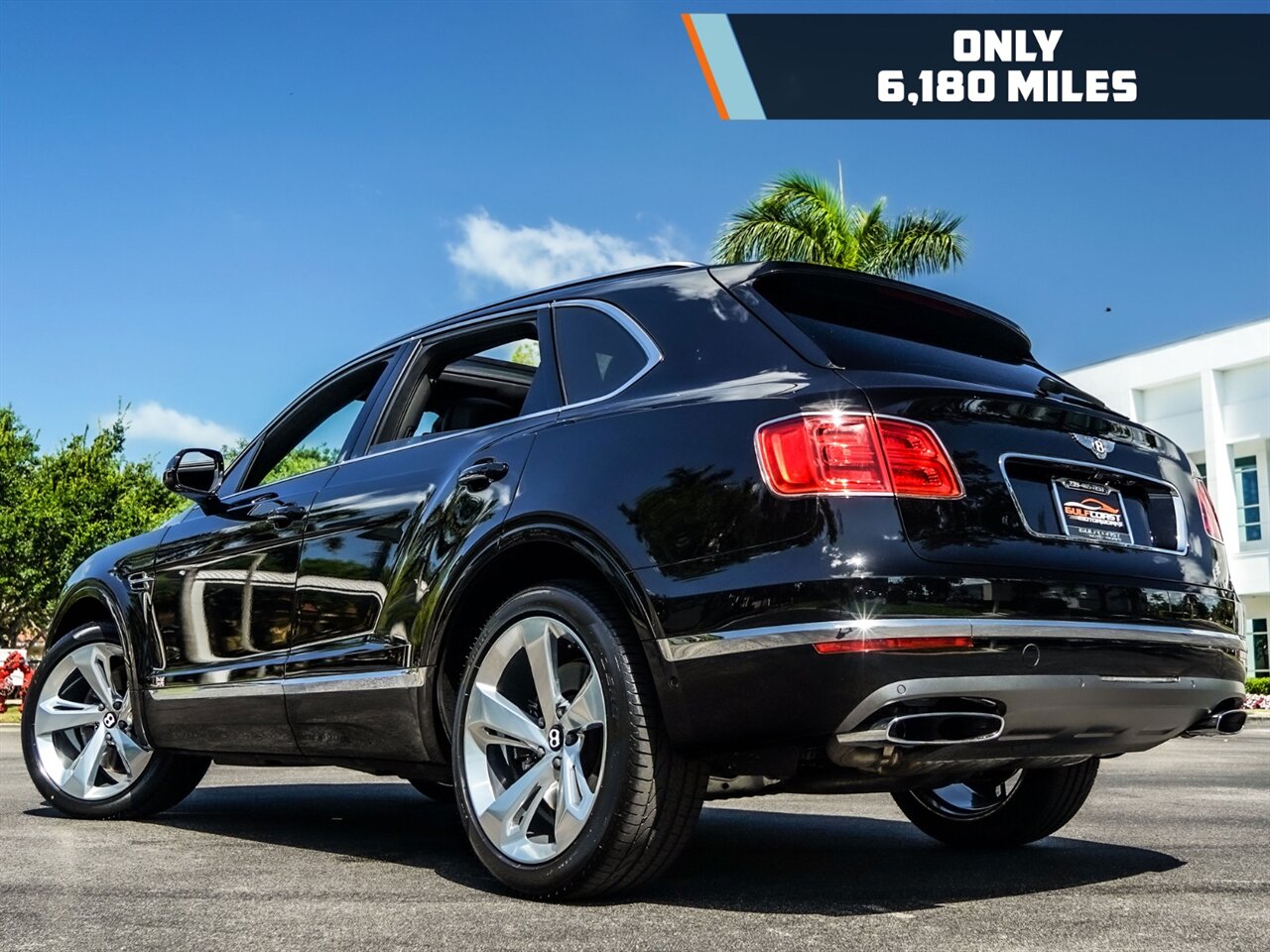 2017 Bentley Bentayga W12   - Photo 37 - Bonita Springs, FL 34134