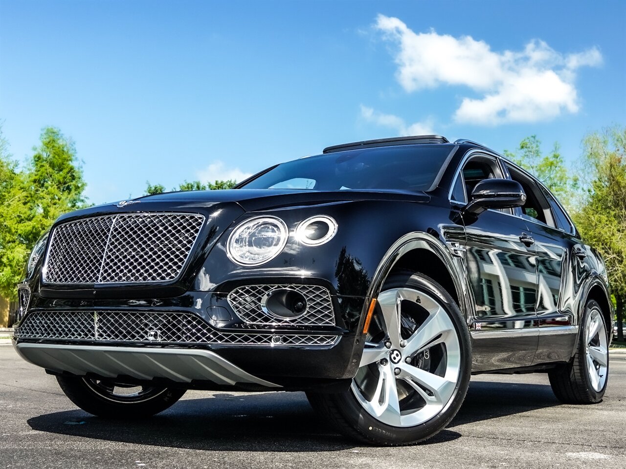 2017 Bentley Bentayga W12   - Photo 11 - Bonita Springs, FL 34134