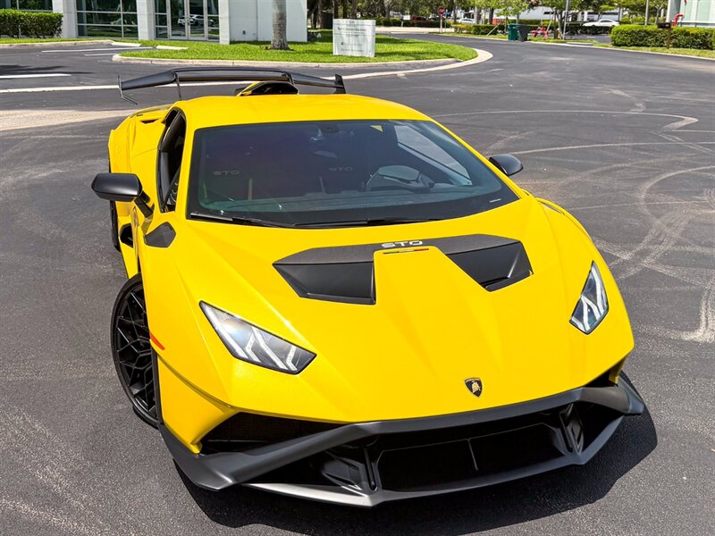 2022 Lamborghini Huracan STO - Photo 64 - Bonita Springs, FL 34134