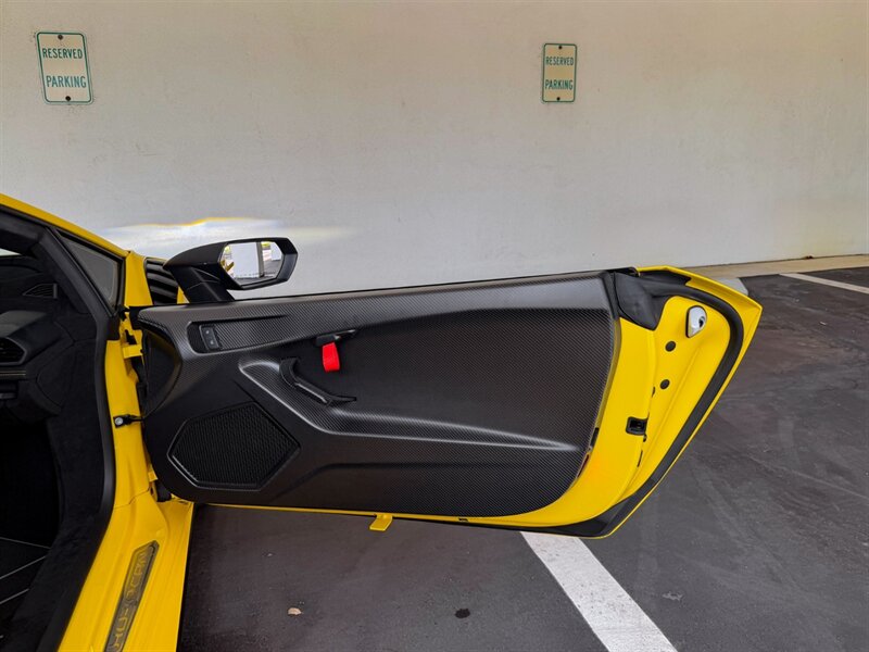 2022 Lamborghini Huracan STO - Photo 34 - Bonita Springs, FL 34134