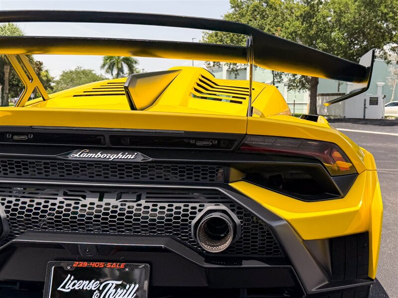 2022 Lamborghini Huracan STO - Photo 49 - Bonita Springs, FL 34134