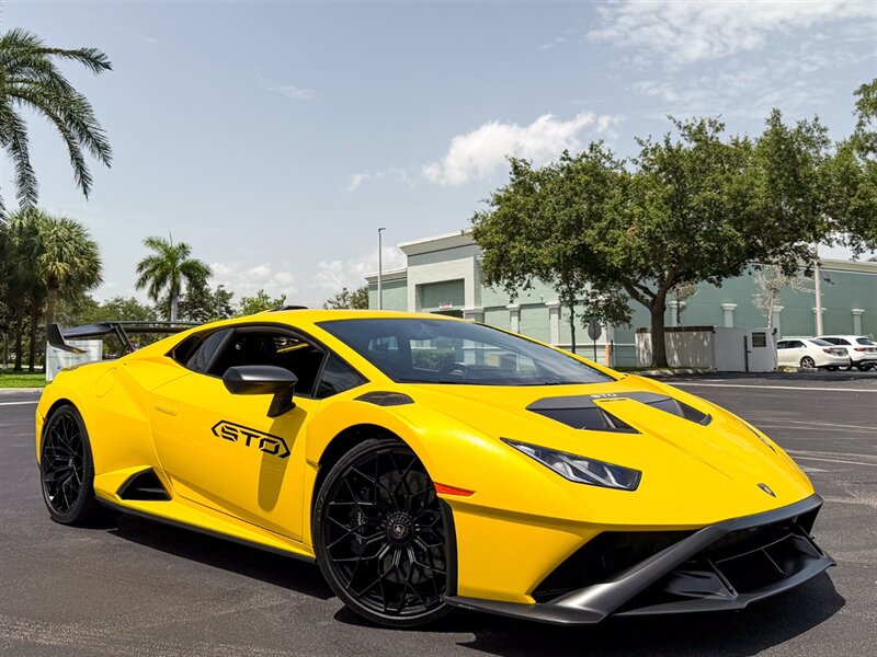 2022 Lamborghini Huracan STO - Photo 62 - Bonita Springs, FL 34134