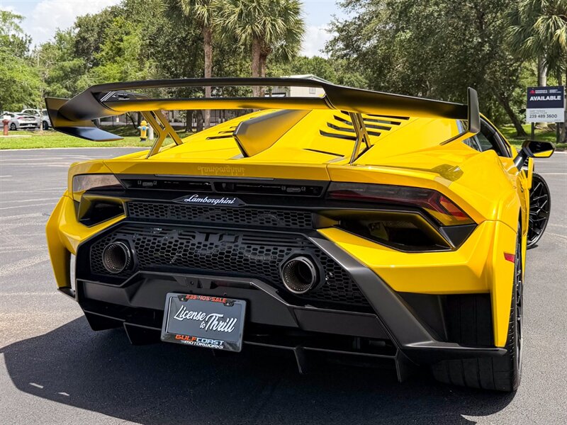 2022 Lamborghini Huracan STO - Photo 51 - Bonita Springs, FL 34134