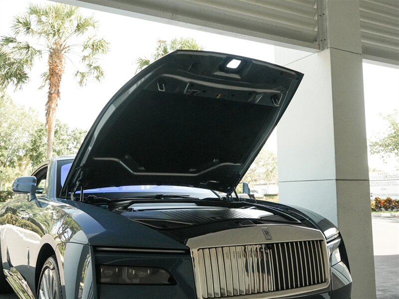 2024 Rolls-Royce Spectre   - Photo 48 - Bonita Springs, FL 34134