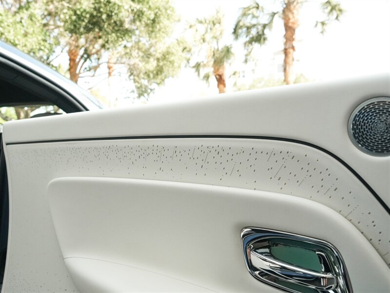 2024 Rolls-Royce Spectre   - Photo 26 - Bonita Springs, FL 34134
