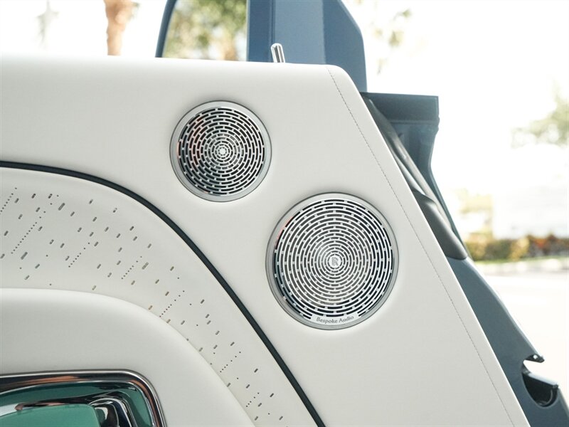 2024 Rolls-Royce Spectre   - Photo 29 - Bonita Springs, FL 34134