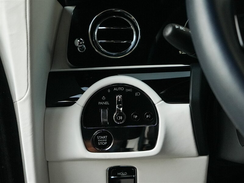 2024 Rolls-Royce Spectre   - Photo 23 - Bonita Springs, FL 34134