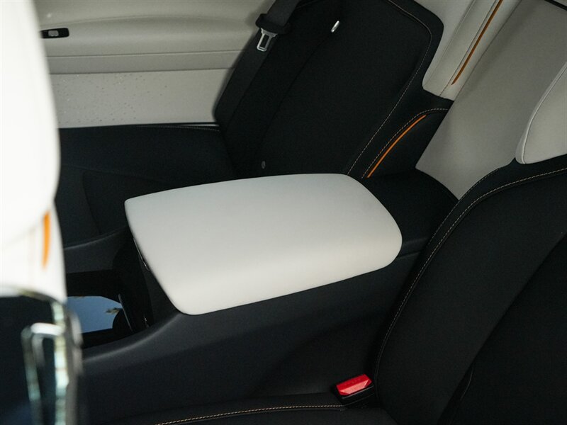 2024 Rolls-Royce Spectre   - Photo 34 - Bonita Springs, FL 34134