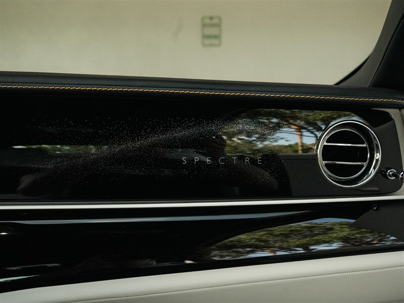 2024 Rolls-Royce Spectre   - Photo 45 - Bonita Springs, FL 34134