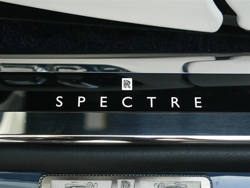 2024 Rolls-Royce Spectre   - Photo 30 - Bonita Springs, FL 34134