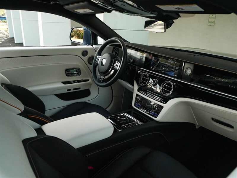 2024 Rolls-Royce Spectre   - Photo 35 - Bonita Springs, FL 34134