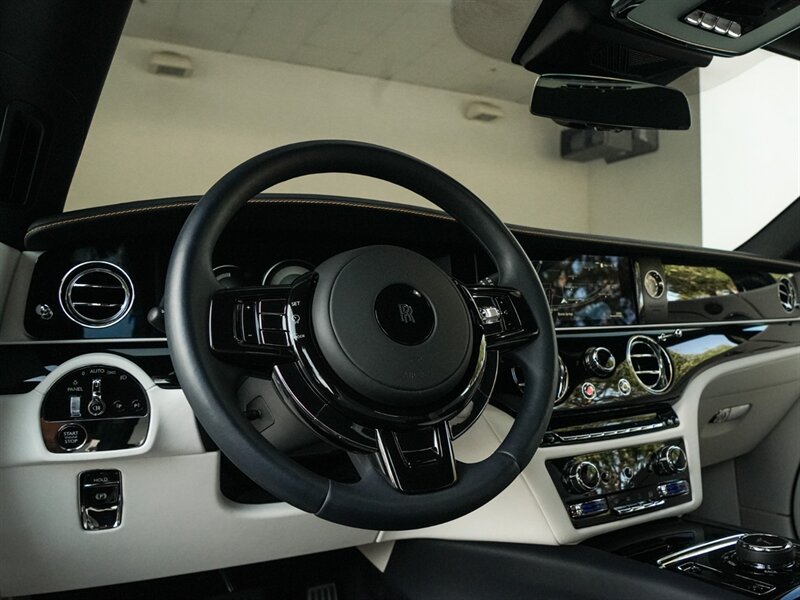 2024 Rolls-Royce Spectre   - Photo 14 - Bonita Springs, FL 34134