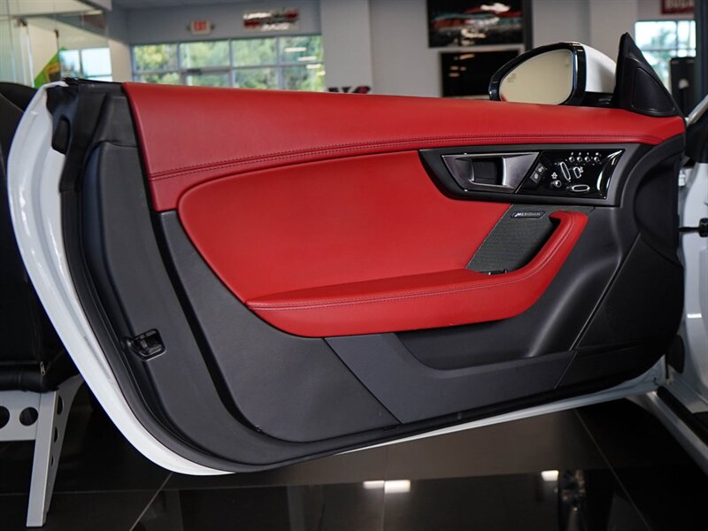 2015 Jaguar F-TYPE S - Photo 22 - Bonita Springs, FL 34134