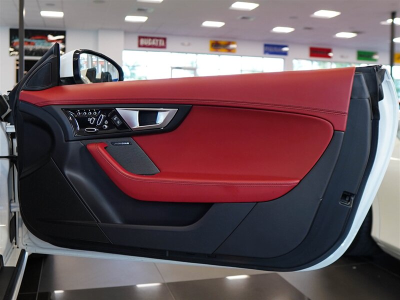 2015 Jaguar F-TYPE S - Photo 28 - Bonita Springs, FL 34134