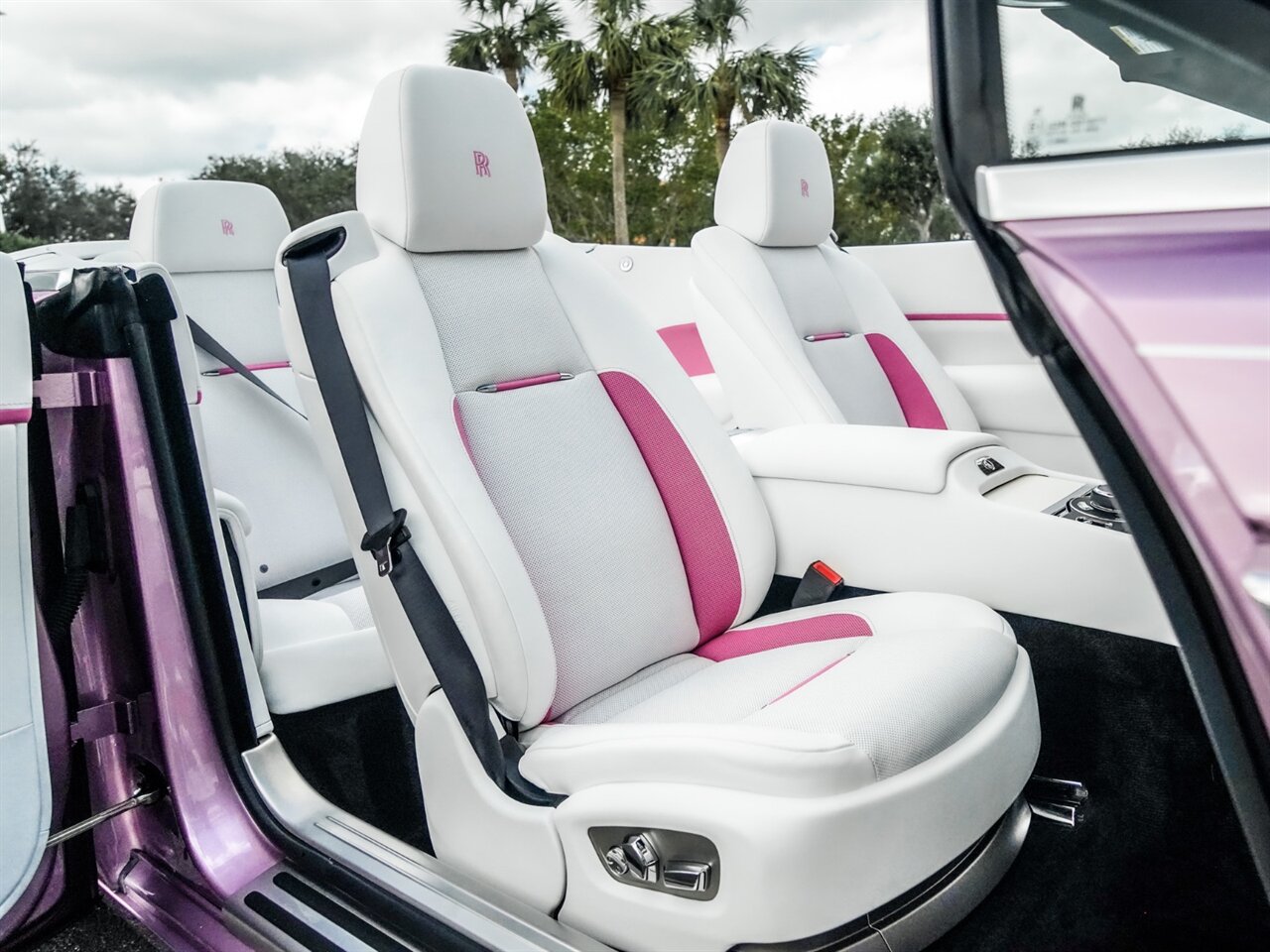 2020 Rolls-Royce Dawn   - Photo 34 - Bonita Springs, FL 34134