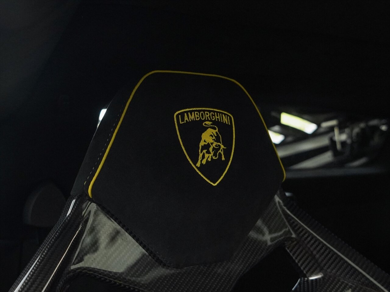 2021 Lamborghini Huracan STO   - Photo 36 - Bonita Springs, FL 34134