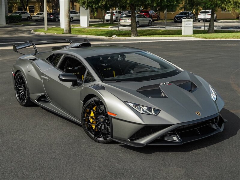2021 Lamborghini Huracan STO - Photo 77 - Bonita Springs, FL 34134