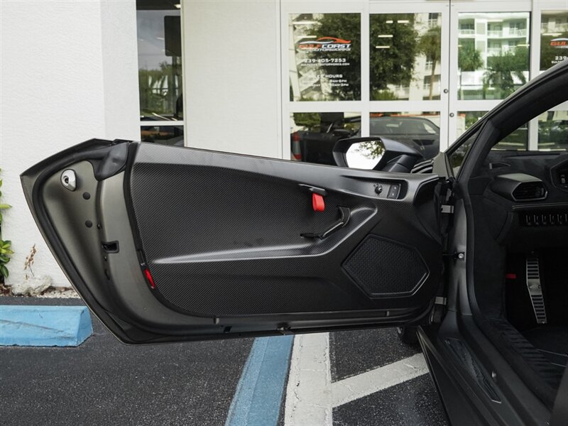 2021 Lamborghini Huracan STO - Photo 25 - Bonita Springs, FL 34134