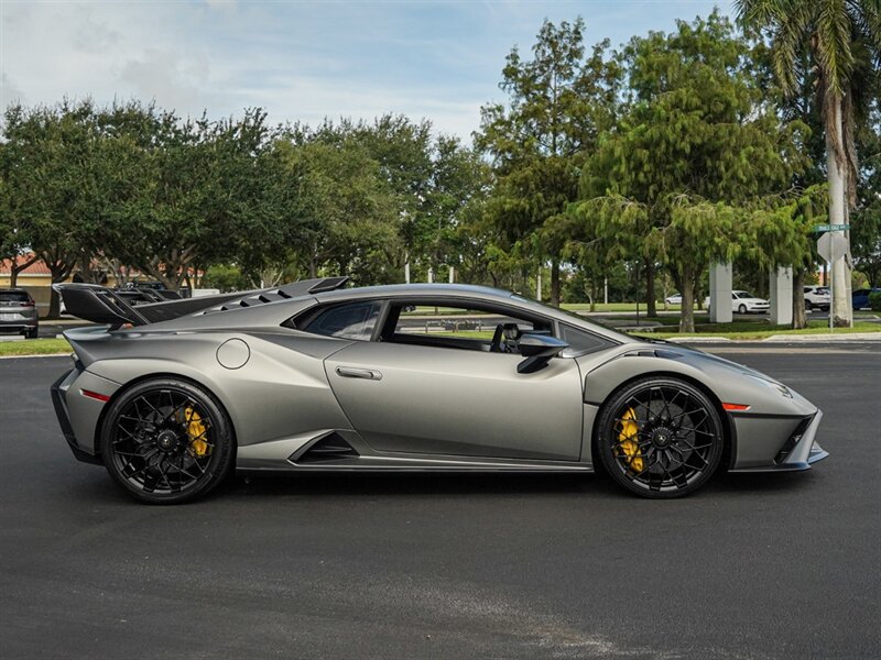 2021 Lamborghini Huracan STO - Photo 73 - Bonita Springs, FL 34134