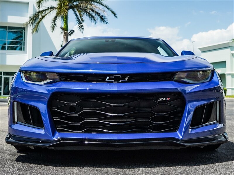 2022 Chevrolet Camaro ZL1   - Photo 4 - Bonita Springs, FL 34134