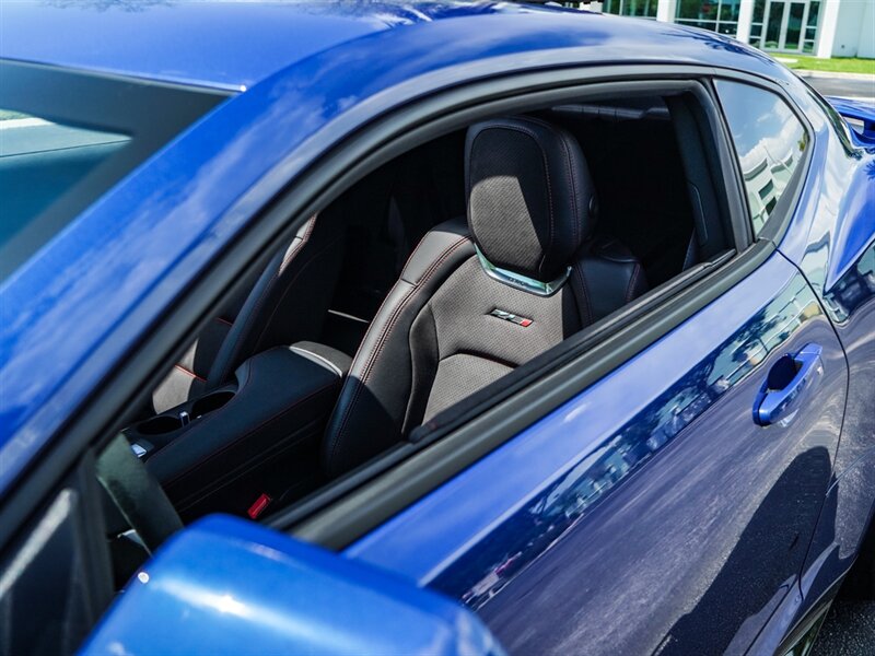 2022 Chevrolet Camaro ZL1 - Photo 8 - Bonita Springs, FL 34134