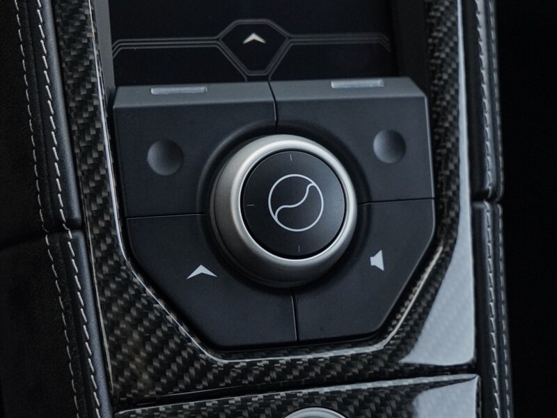 2012 McLaren MP4-12C - Photo 19 - Bonita Springs, FL 34134